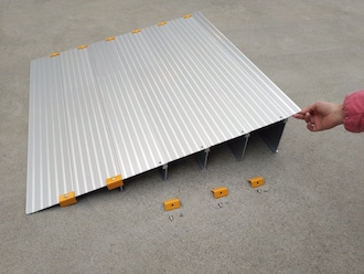 Rampe de seuil inclinée modulaire en aluminium
