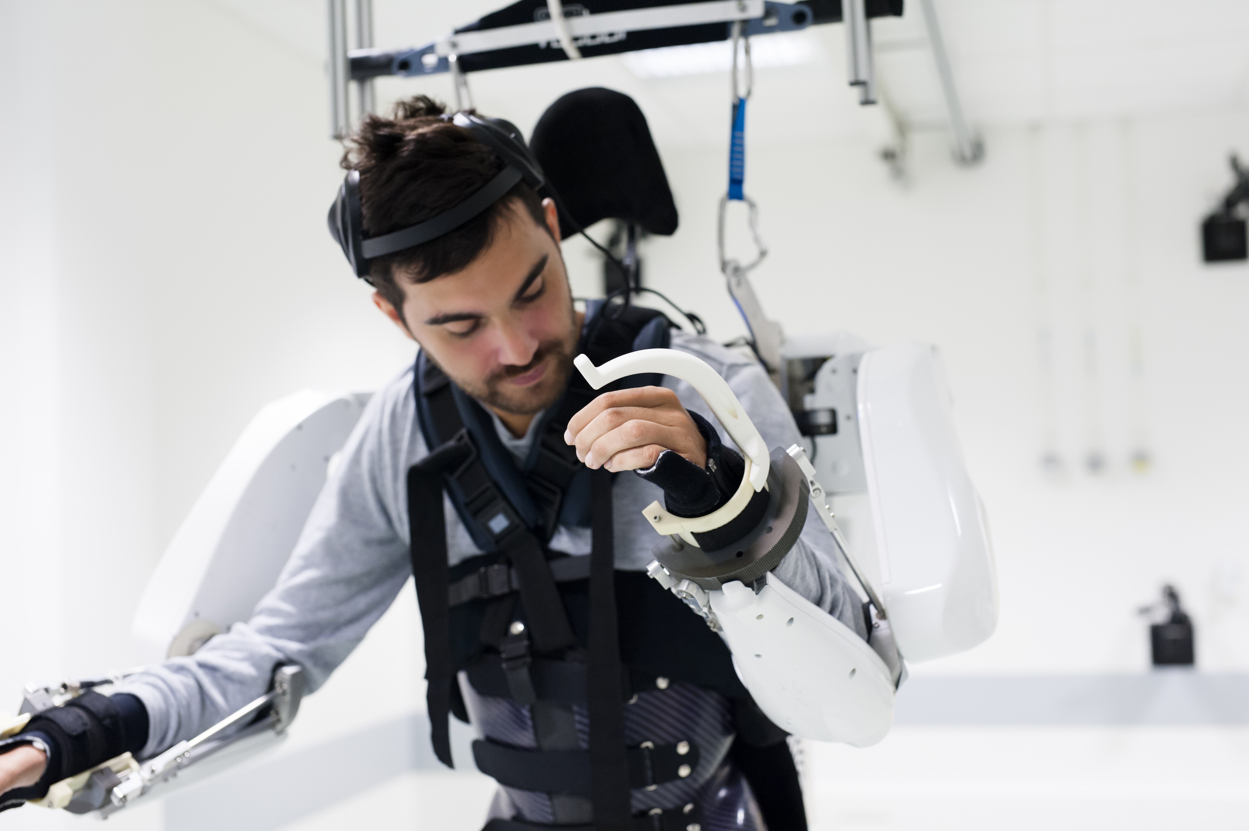 Le Futur Des Exosquelette _ La recherche sur les exosquelettes avance à ...