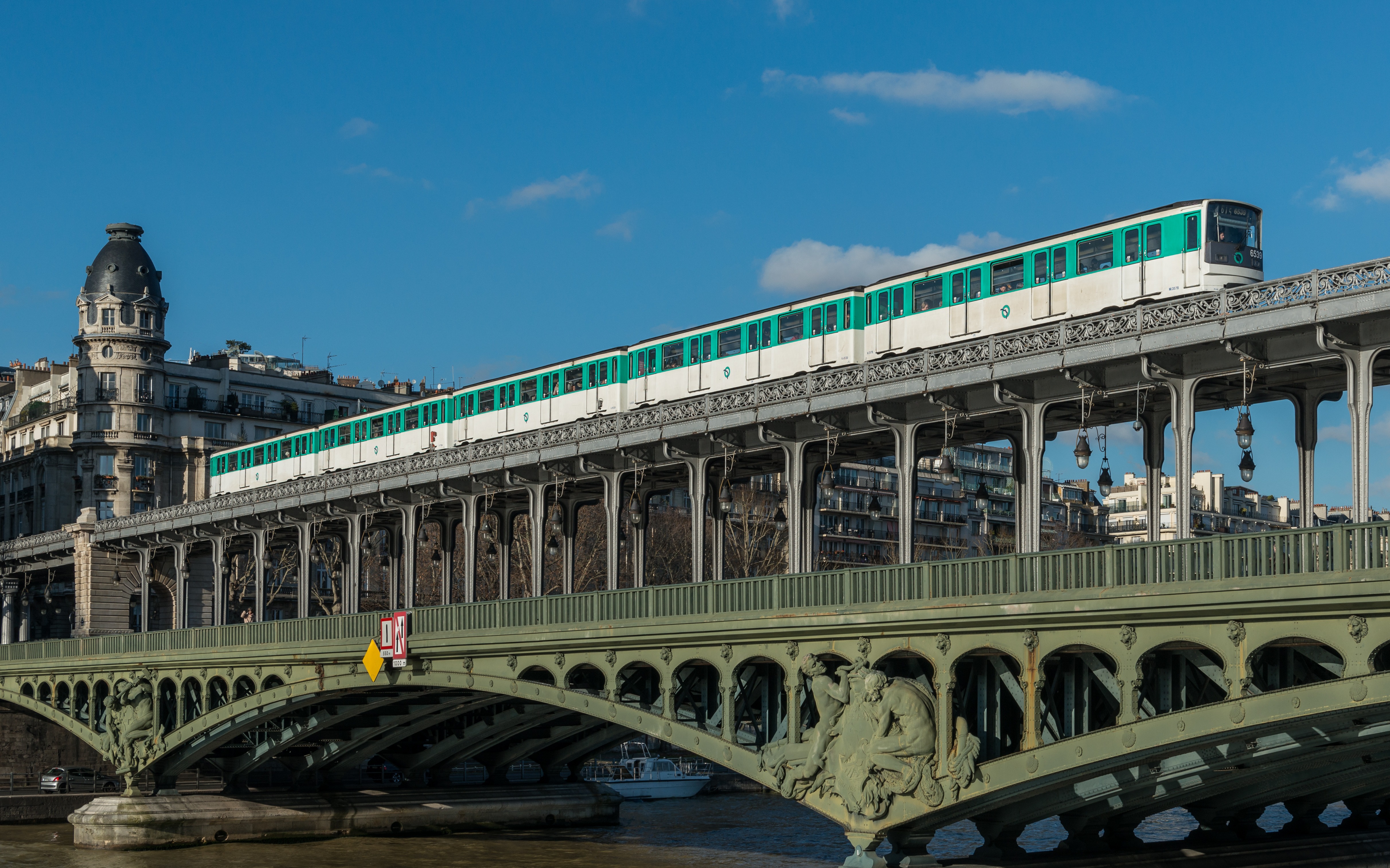 Transports et handicaps : une étude est lancée sur le métro parisien 